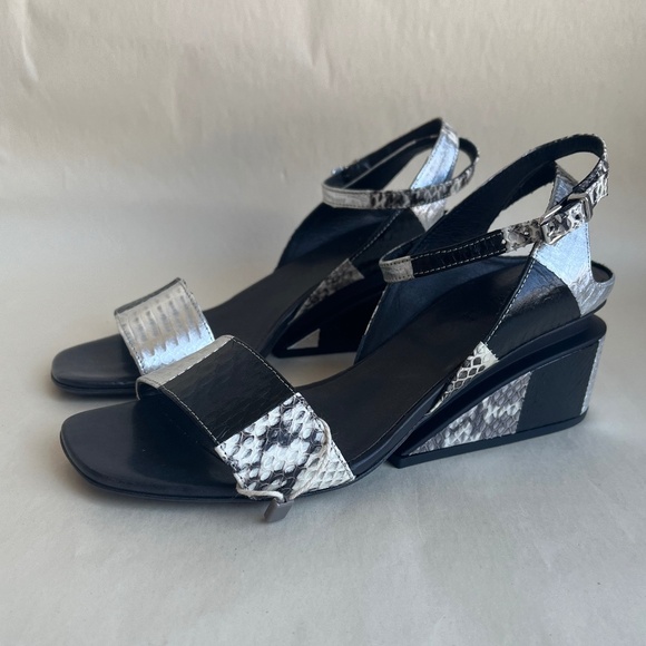 Vic Matie New Black Silver Python Leather Ankle Strap Comfy Sandals Shoes 7 - Picture 6 of 12